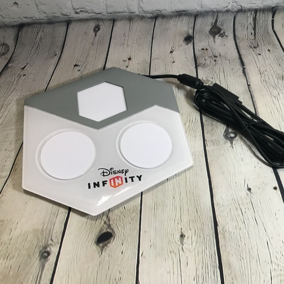 Disney Infinity Marvel Super Heroes Xbox 360 - Picture 5 of 13